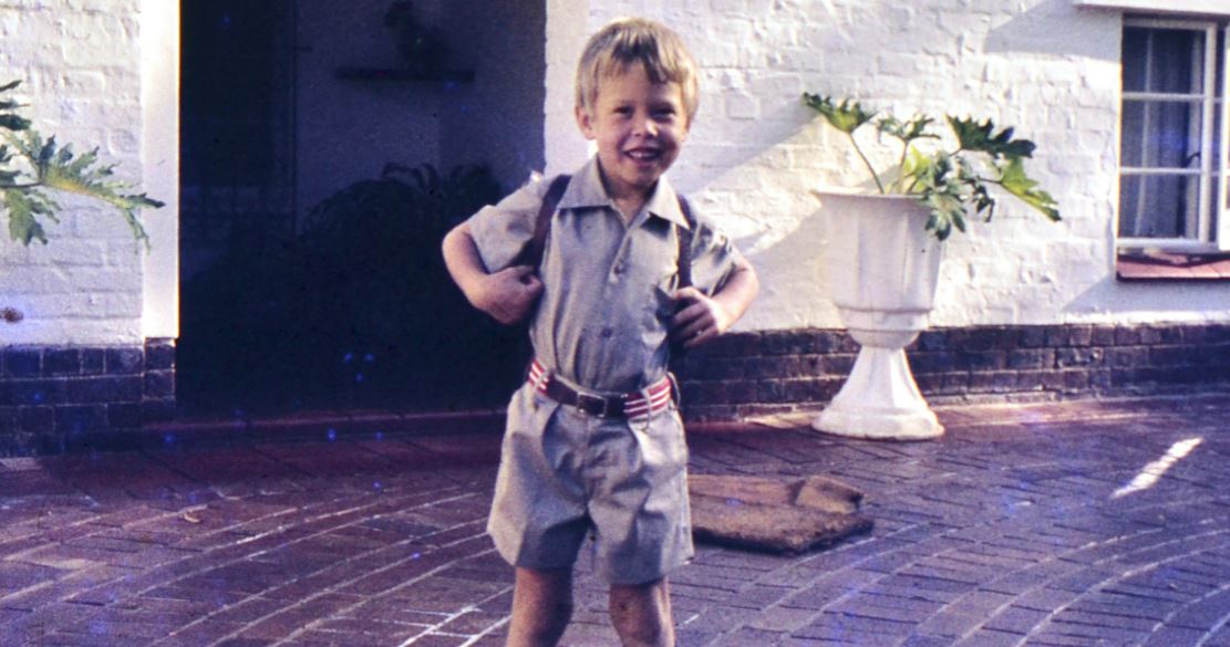 elon-musk-childhood-1631716252365.jpg