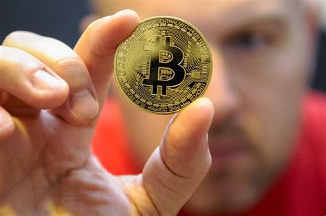 减半后BTC交易费用创历史新高，并逐渐下